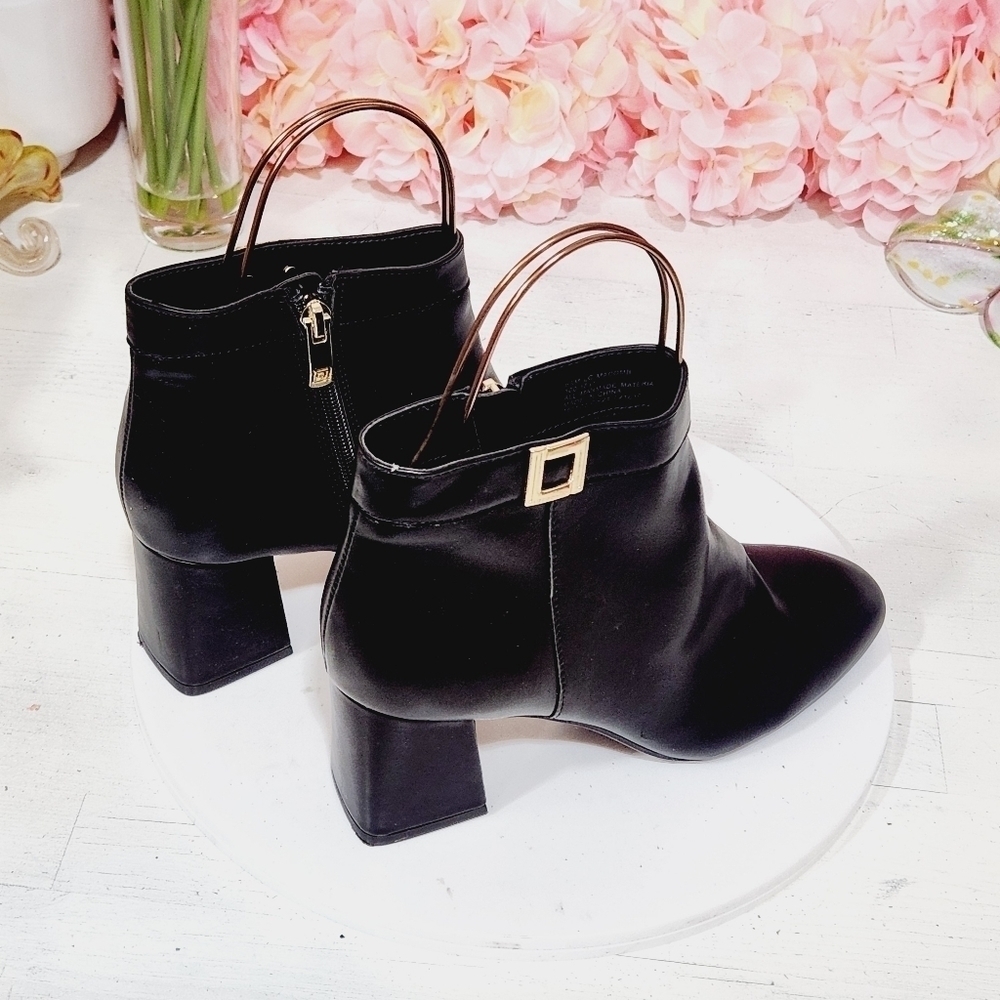 LIZ Claiborne Womens Macomb Booties Block Heel Size 6.5M - Picture 4 of 12